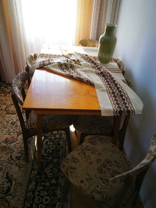 Meble CZECZOT wysoki połysk w stylu vintage PRL