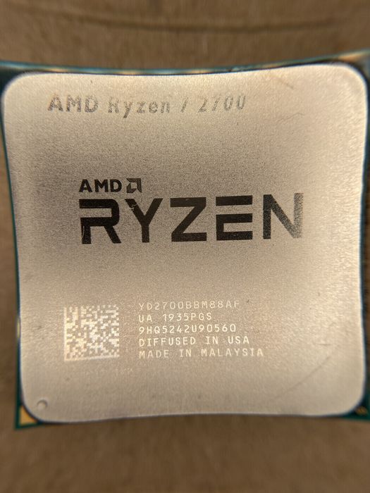 AMD Ryzen 7 2700