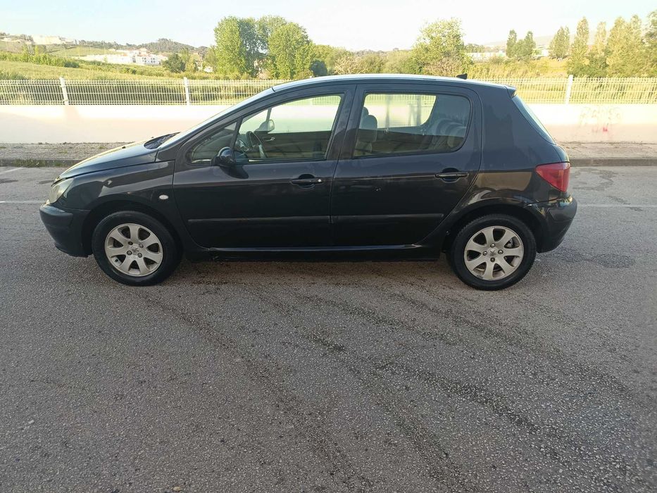 Pegout 3007 hdi sem nada a fazer!!