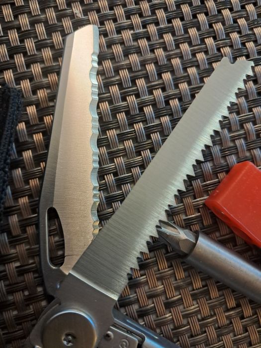 Мультитул Leatherman Wave