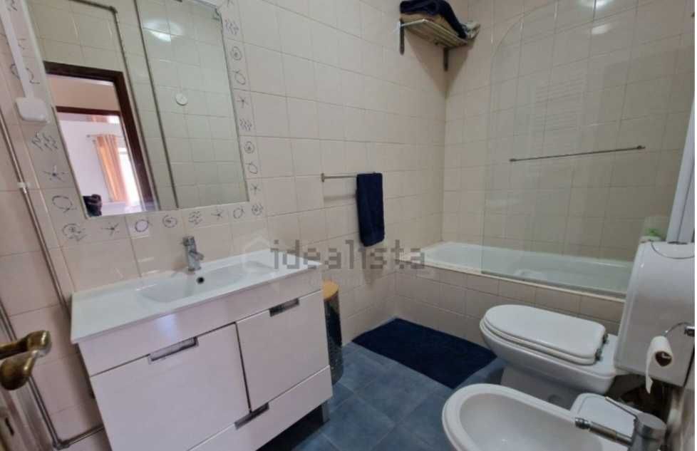 Apartamento t2 mobilado super localização