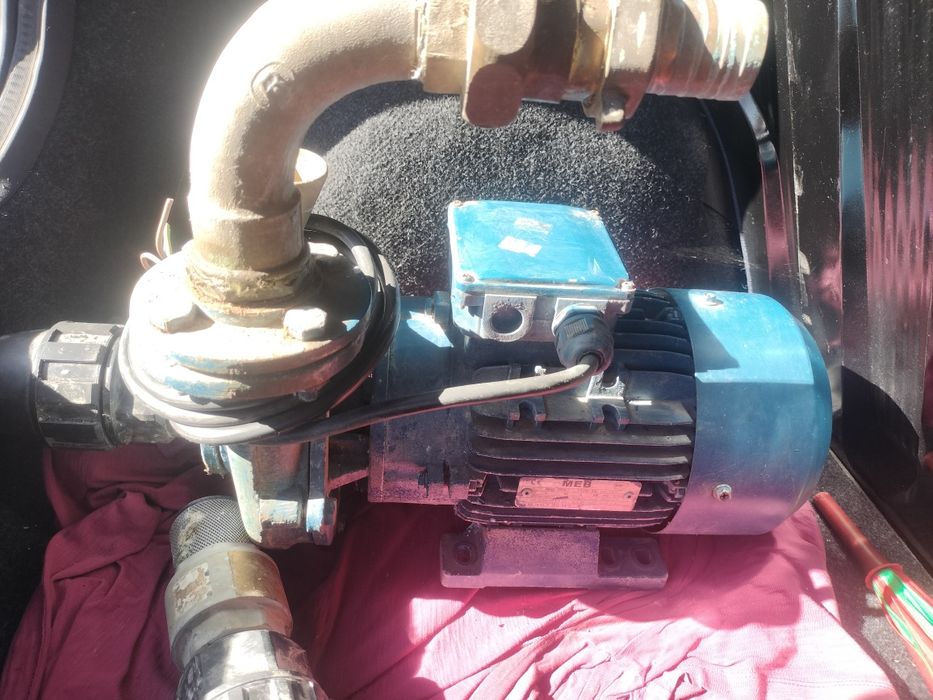 Motor bomba trifasiso 3,5cv