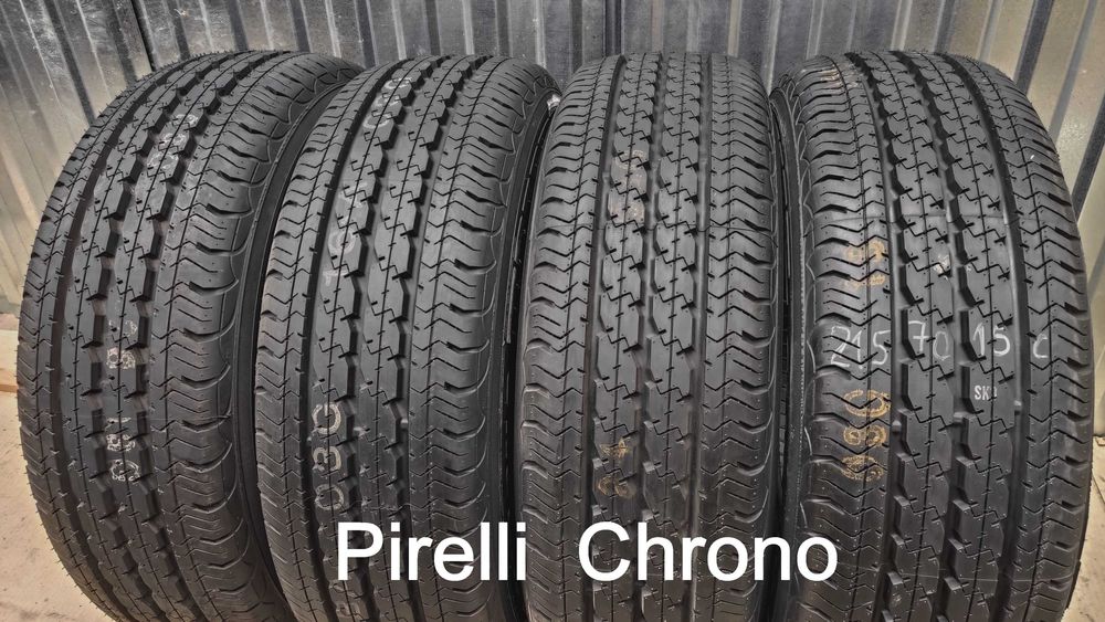 шини 215/70R15C. Pirelli. 10мм. 2023р Bridgestone с