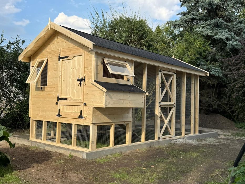 Kurnik z woliera 400x200