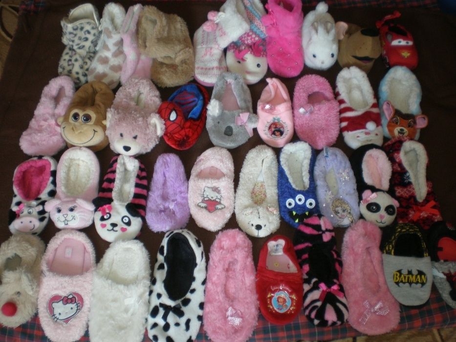 Тапочки для дівчинки