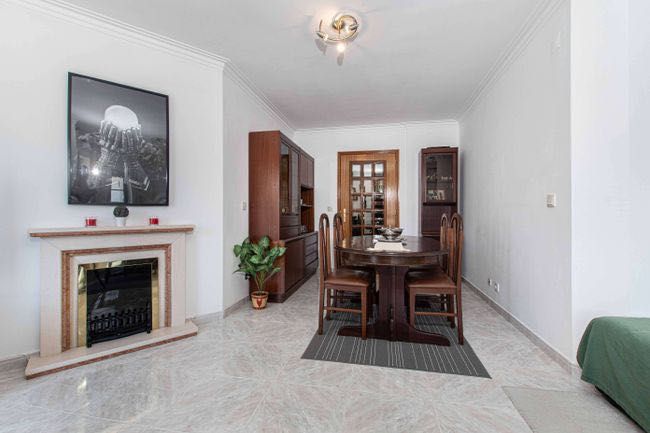 Apartamento T2 Quinta do Bravo Alenquer C/ Estacionamento