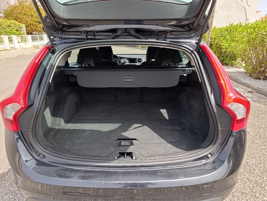 Volvo V60 drive 1.6 diesel