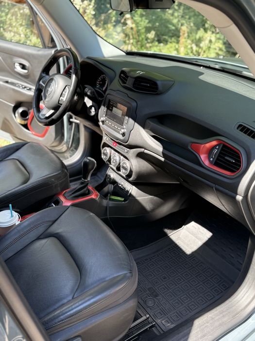 Продам Jeep Renegade Trailhawk 2.4 газ/бенз