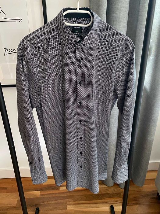 Męska  koszula Olymp czarna we wzorki modern fit r. 39 s. idealny