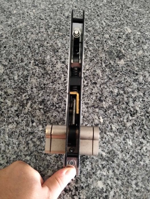 Fechadura Porta com cilindro e 5 chaves