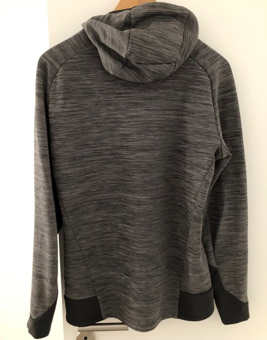 Casaco Quechua cinzento