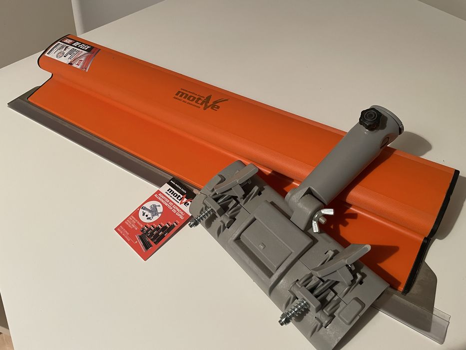 Szpachla nóż do gładzi 0,3 mm Re-Flex 600 mm MOTIVE plus adapter