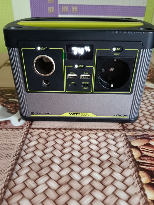 Зарядная станция zero yeti 200x