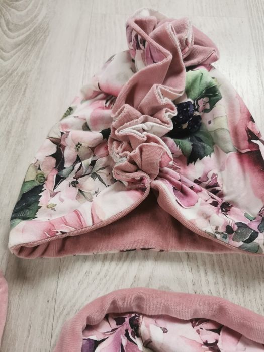 Komplet dla dziewczynki czapka i chustka 52-55cm