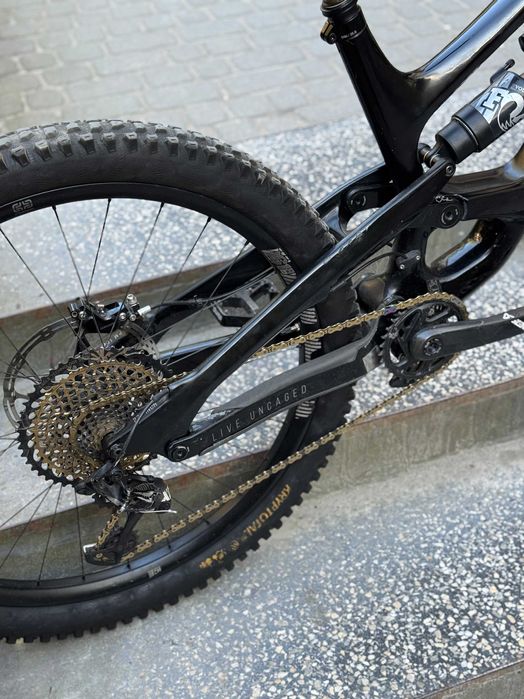 YT Capra Pro Race | Карбон ендуро велосипед