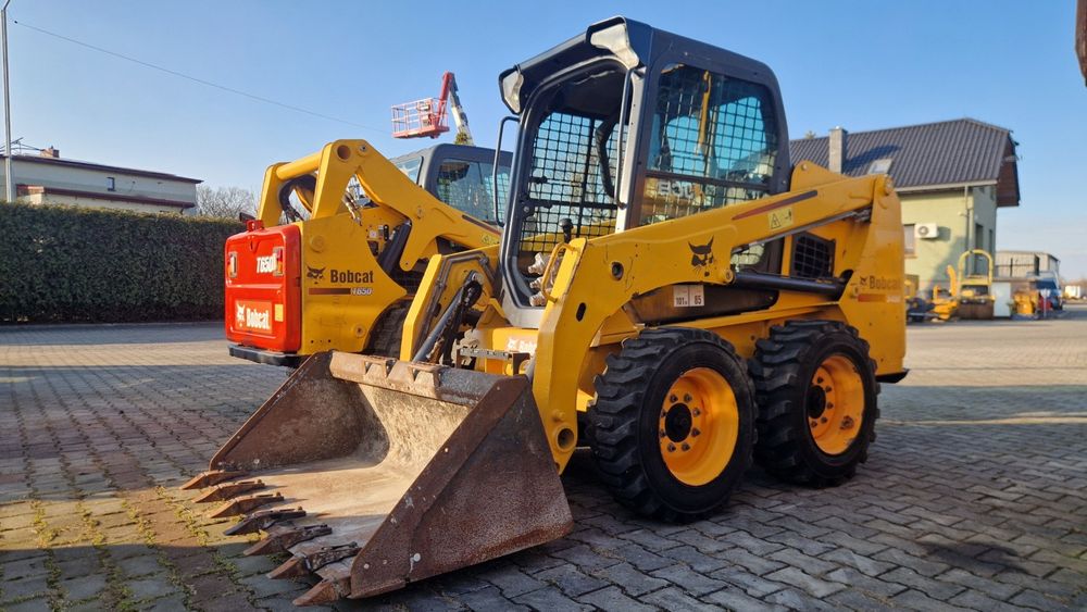 Wynajem mini ładowarka Bobcat s450 z operatorem lub bez