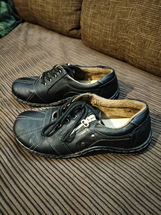 Półbuty damskie 36 buty damskie lekko ocieplane Plop