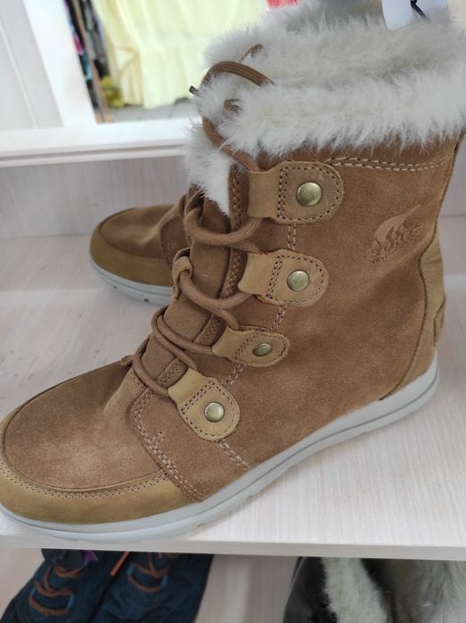 Ботинки фирмы Sorel 40р новые