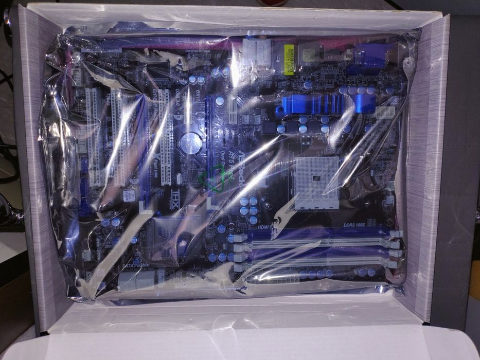 нова материнська плата ASRock A75 PRO4, FM1, Micro-atx