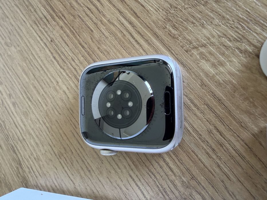 Apple Watch 9 LTE eSIM 45mm + bransoleta tytanowa