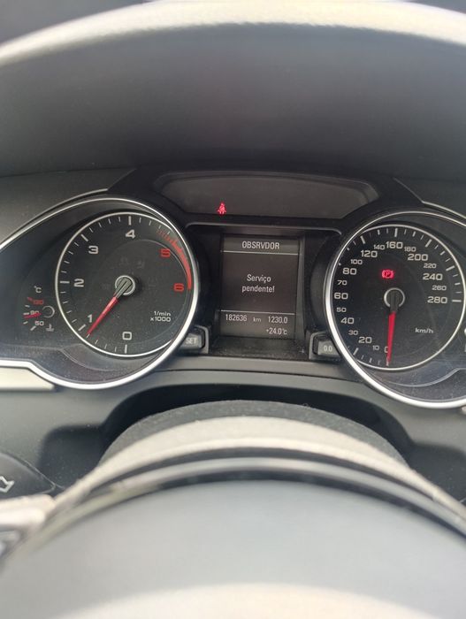 Vendo Audi A5 ou troco