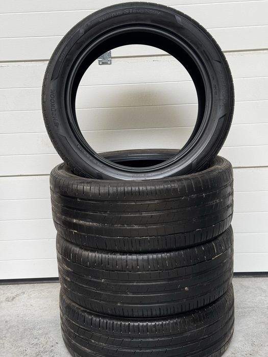 Komplet Opon Hankook ventus S1evo3 SUV 285/45ZR22
