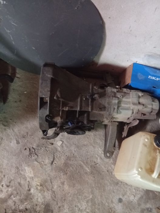 Продам запчастини