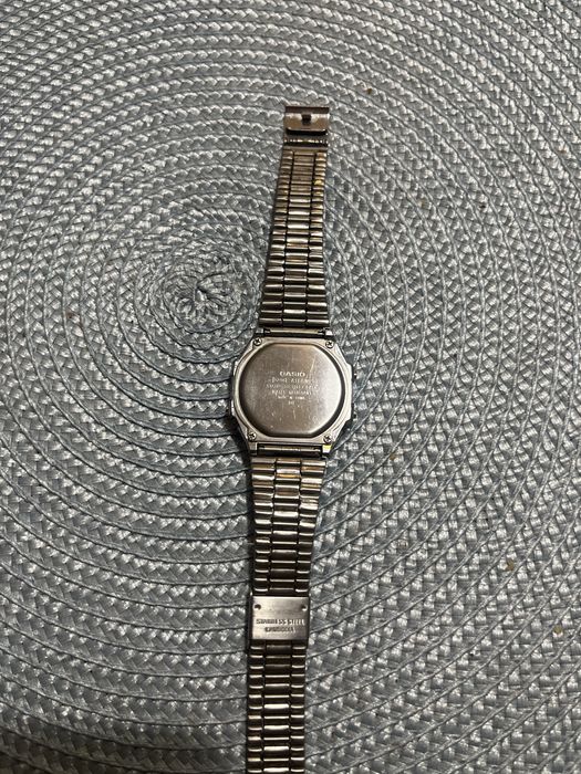 relogio casio vintage prateado como novo