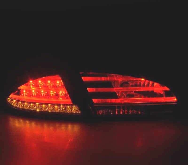 PILOTOS SEAT LEON 09-12 LED TIPO CELIS FUNDO NEGRO