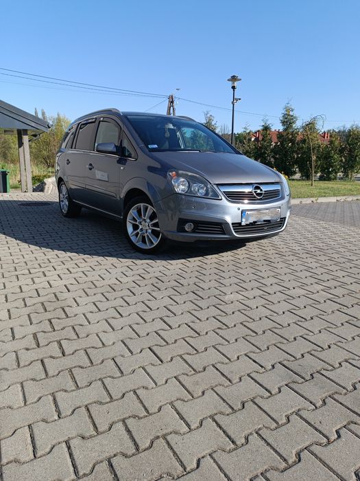 Sprzedam Opel Zafira B 1.8 benzyna 140 KM+LPG stag