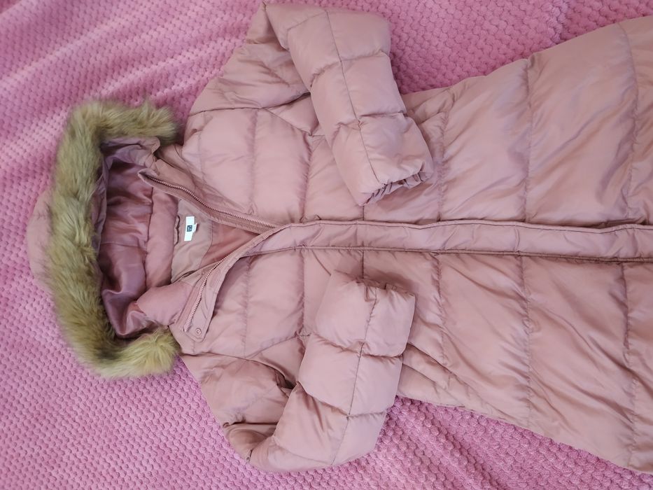 Пуховик на девочку