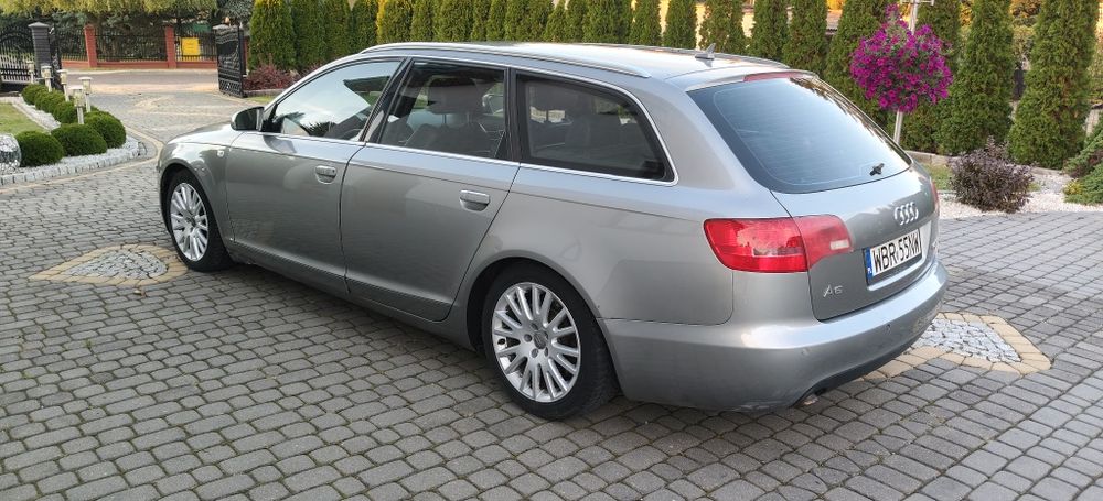 Audi A6 Avant