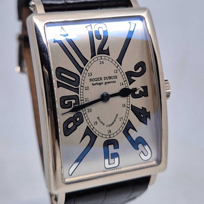 Roger Dubuis Much More M34570