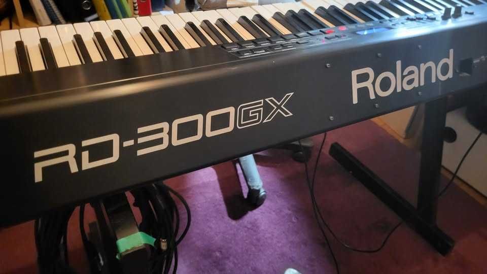 Piano Digital Roland RD-300GX