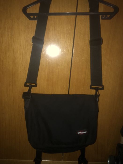 Mala Eastpak preta