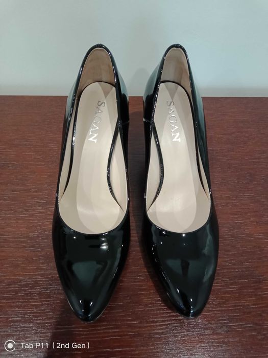 Eleganckie szpilki z firmy Sagan rozm.39