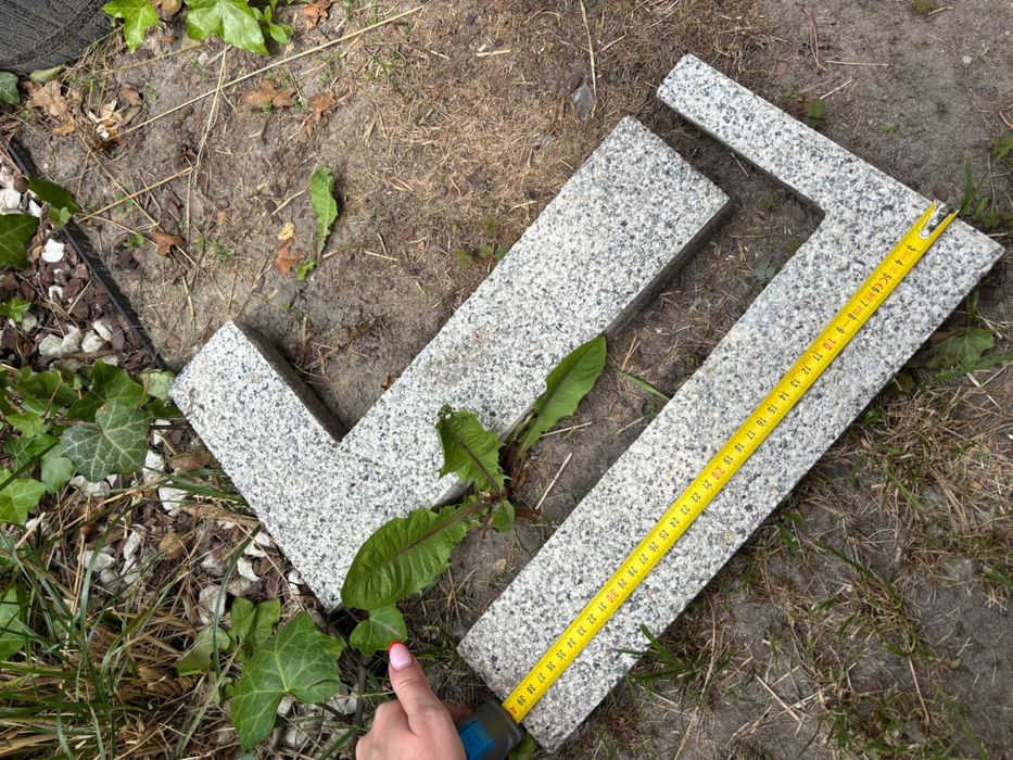 Obrzeże chodnikowe, szare, 100x30x8 cm,
