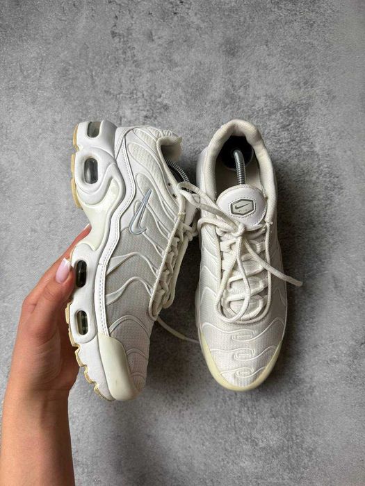 Кросівки Nike Air Max Plus TN White/Silver | Оригінал | 40 розмір (25 см)