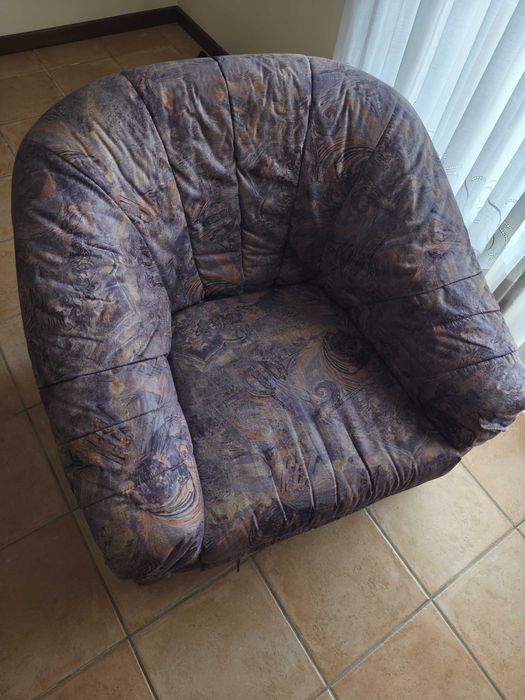 2 sofás individuais