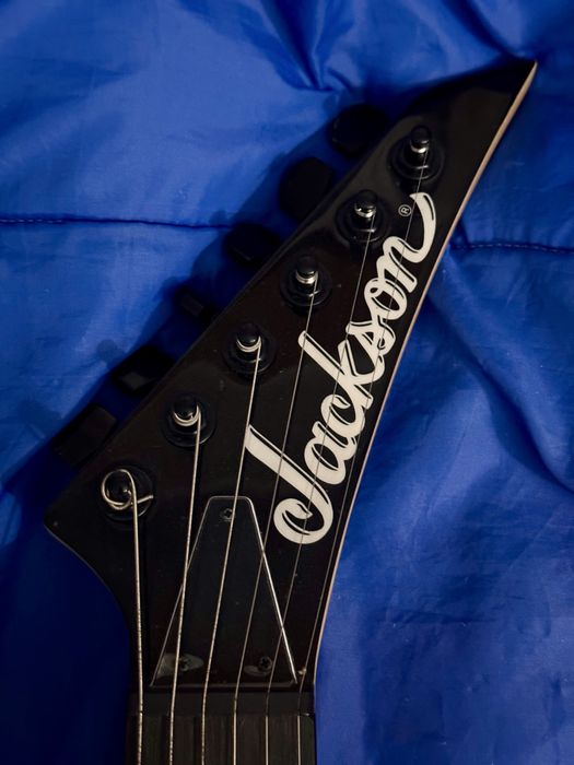 Jackson js12 dinky black +extra