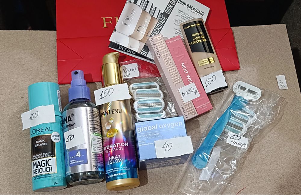 Средства для ухода волос, тела, макияж(новая, не использовалась )