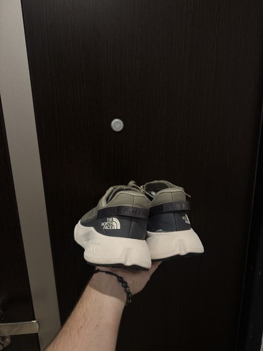 Кроссовки The North Face Salamon