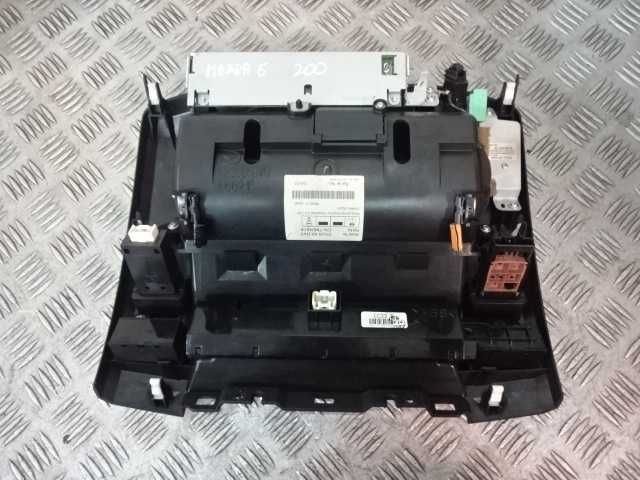 Mazda 5 monitor nawigacji wyświetlacz