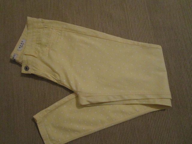 Calças amarelas às bolinhas tam.38