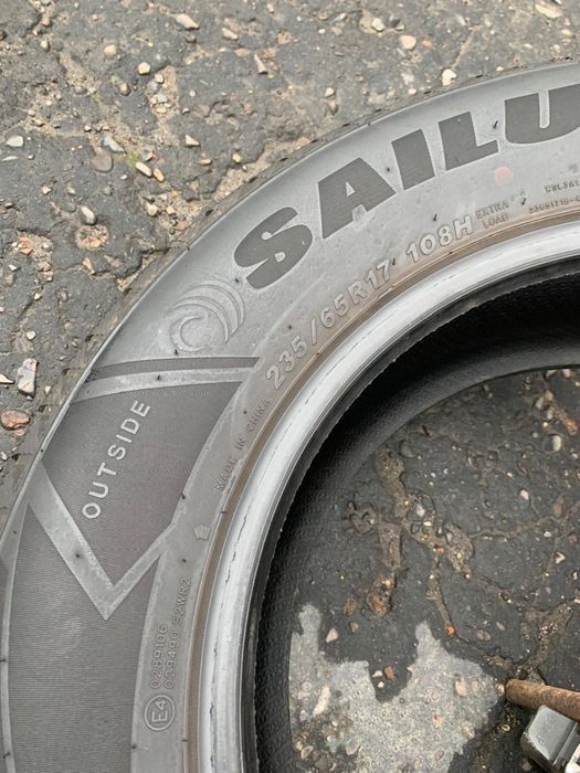 Шини 235/65 R17 пара Sailun , зима 6,5мм