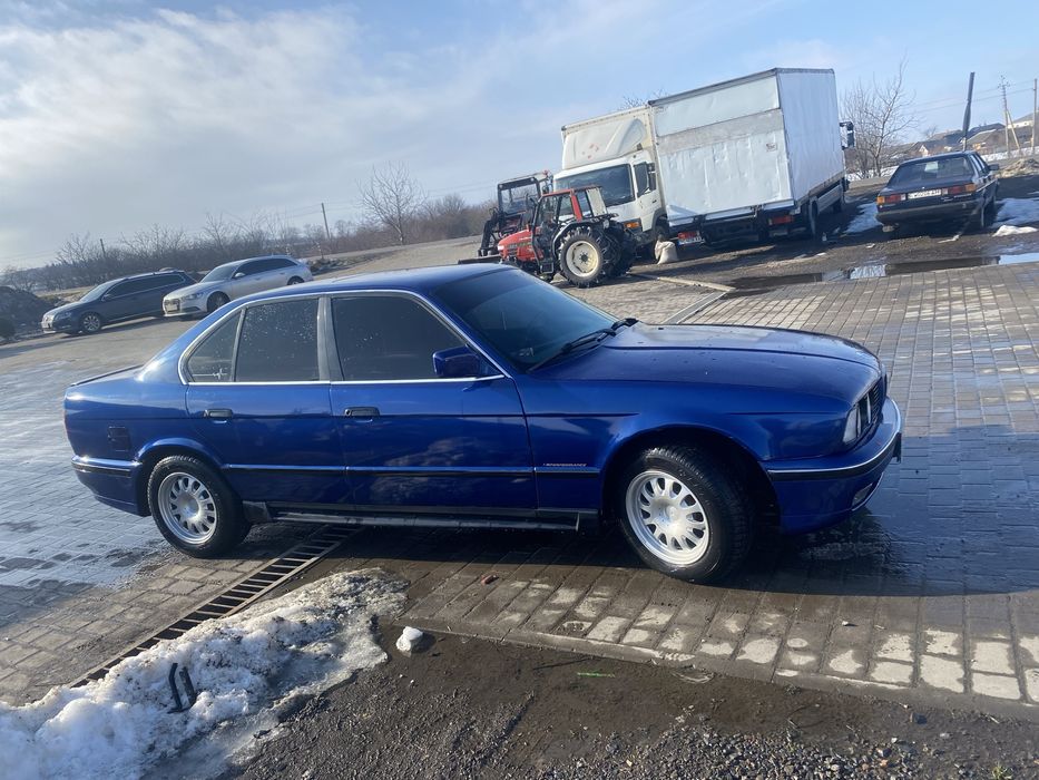 Продам бмв е 34