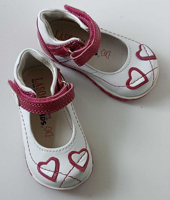 НАТУРАЛЬНА ШКІРА! Туфлі для дівчинки від Lasocki Kids (Польща) 18р