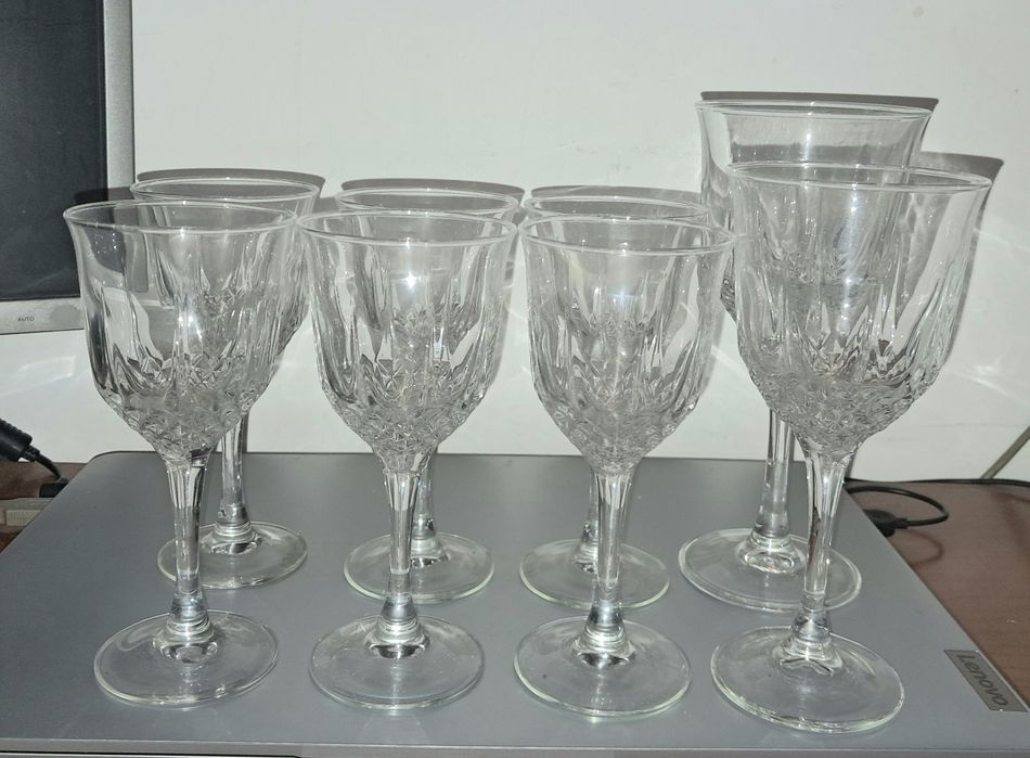 High-Base Glass Set487946279034572800