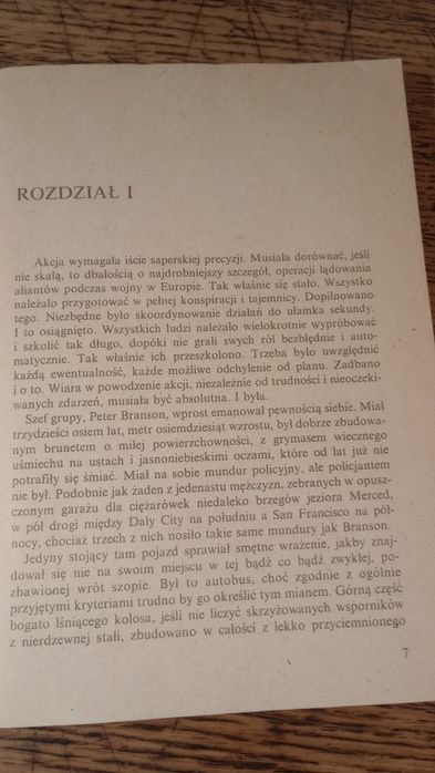 Złote wrota. Alistair MacLean