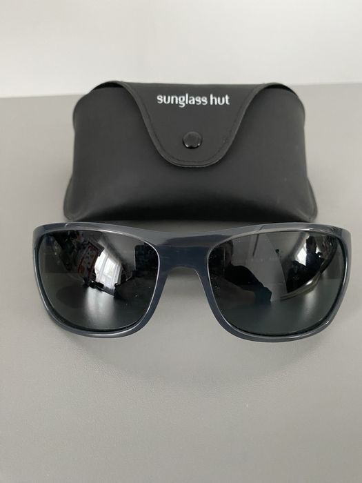 Okulary przeciwsłoneczne sunglass hut 513/81